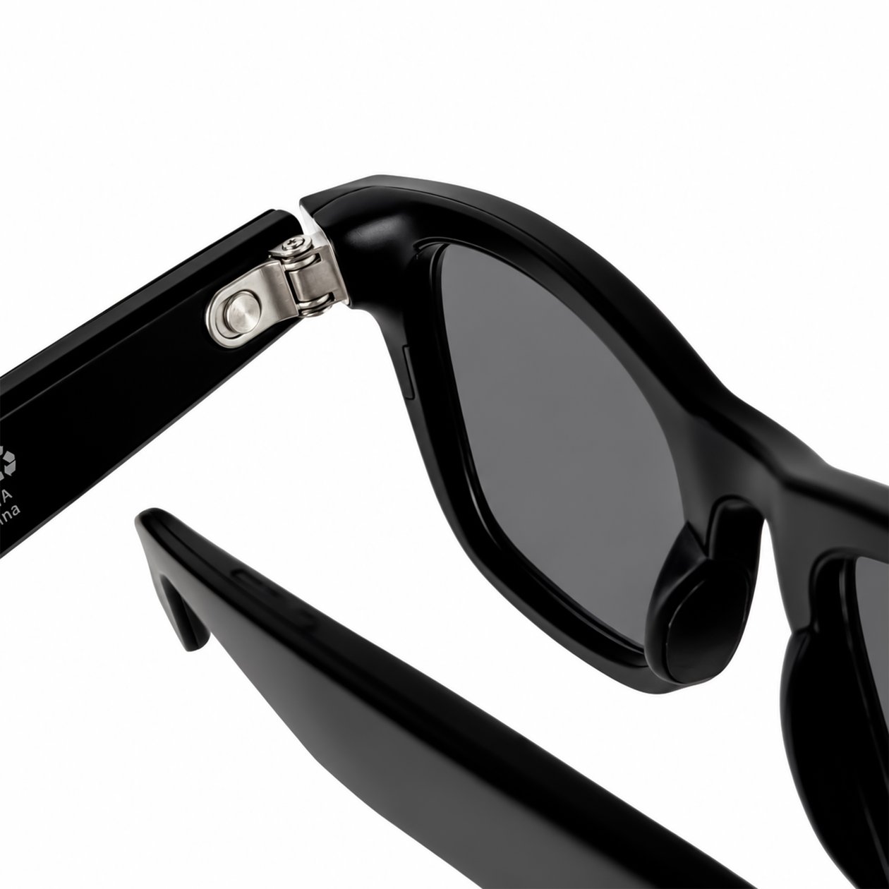 Ovfle AI Smart Glasses with Camera and Translator
