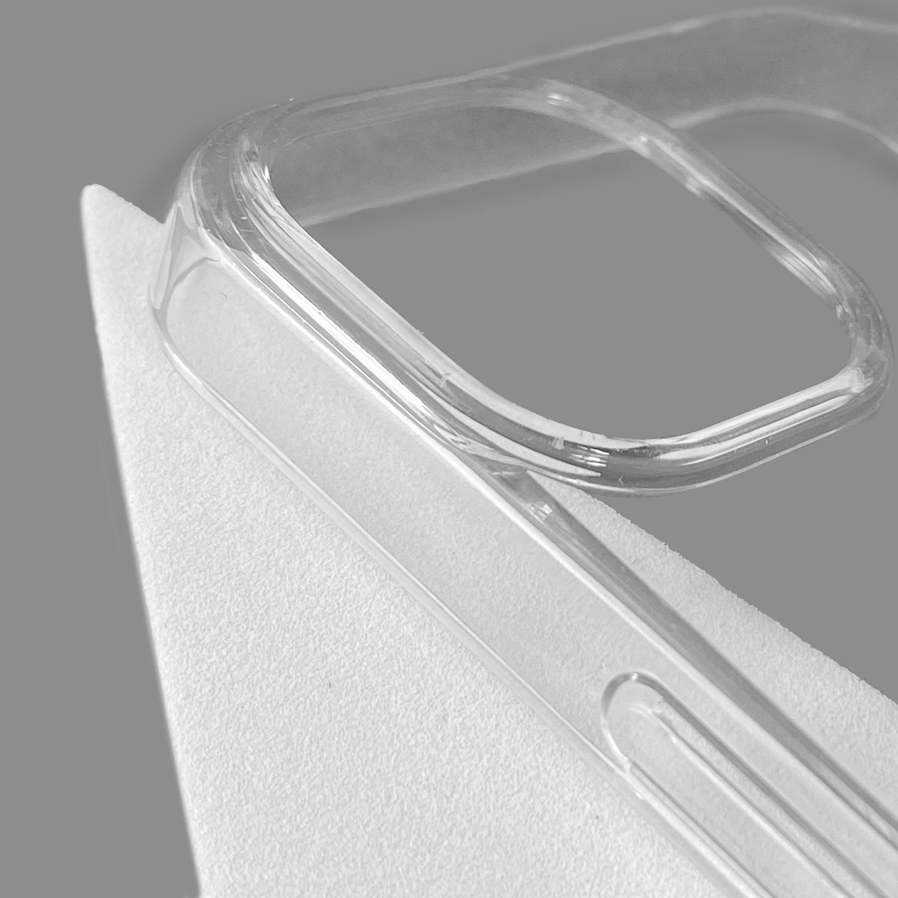 Clear Case with MagSafe iPhone 14 Pro