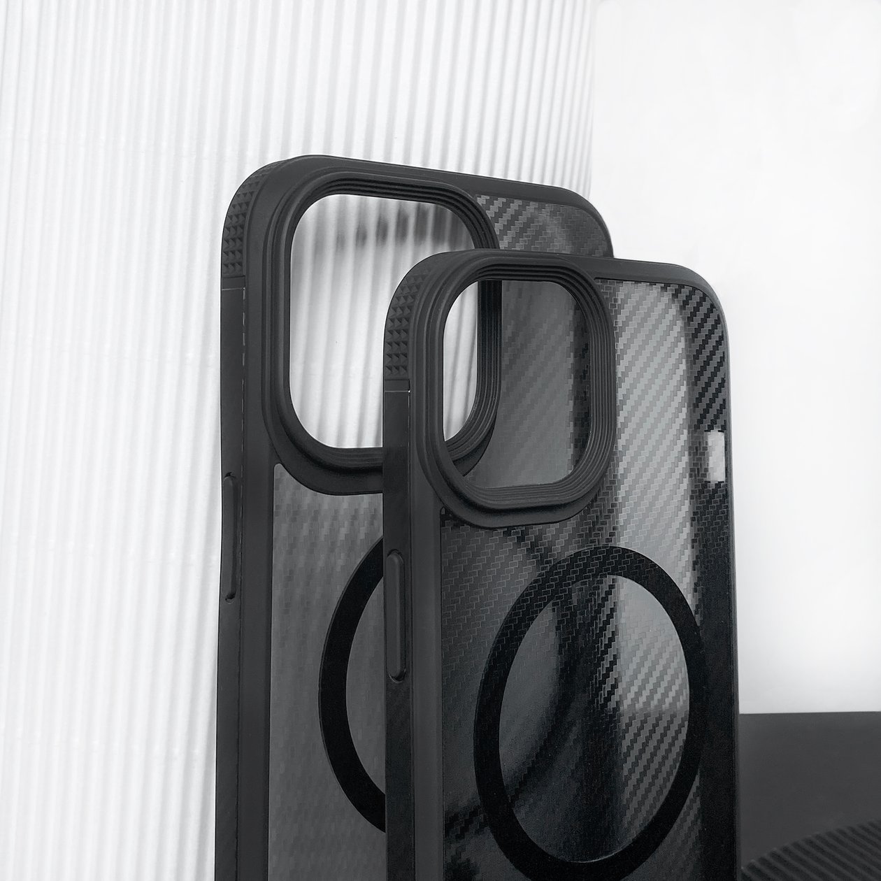 iPaky Carbone Clear case with MagSafe iPhone 15 Plus