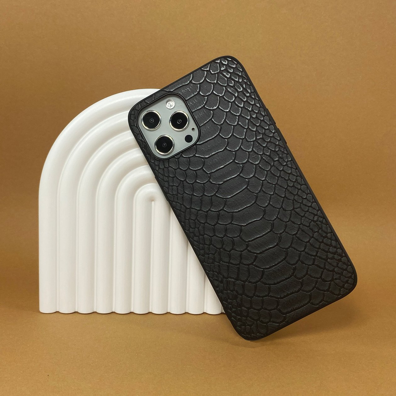 FIBRA Python case iPhone 12 Pro Max