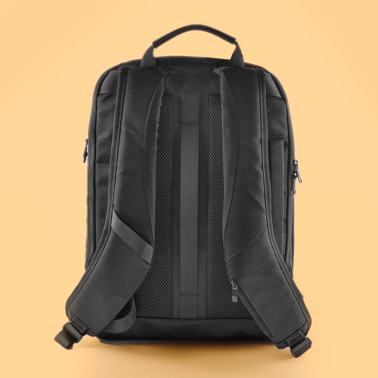 WIWU Рюкзак Elite Backpack с защитой от влаги для ноутбука 15,6