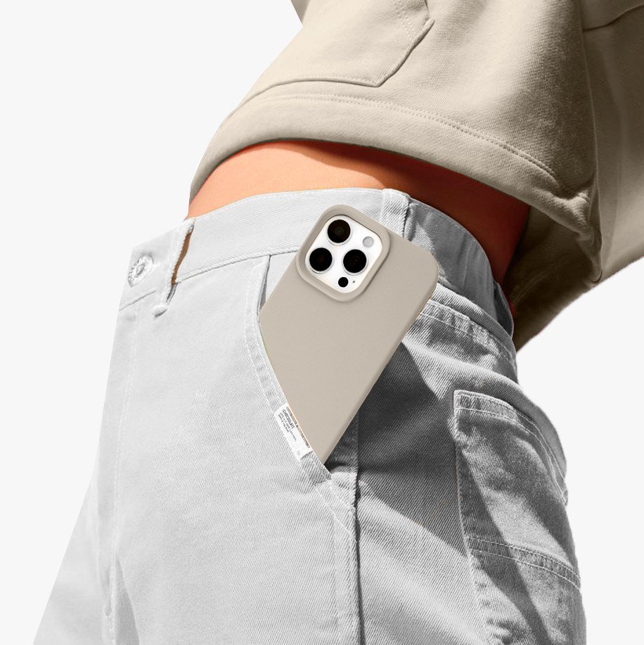 FIBRA Full Silicone Cover with MagSafe iPhone 15 Pro