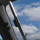 Солнцезащитная шторка на лобовое стекло с роликовым механизмом Vehicle Shade 1,2м*0,65 м