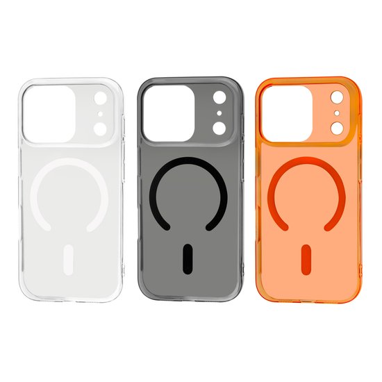 FIBRA Clear Сase with MagSafe iPhone 17 Pro Close Camera