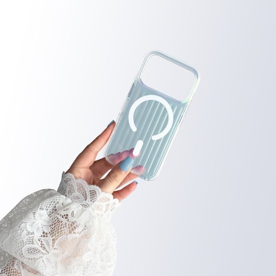 FIBRA Aura Case with MagSafe iPhone 17