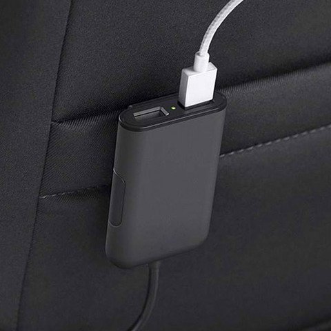 M8J068 - Car charger Budi 4 USB 1.8m 7.2A
