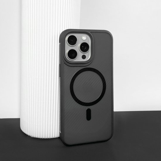 iPaky Carbone Clear case with MagSafe iPhone 13 Pro Max