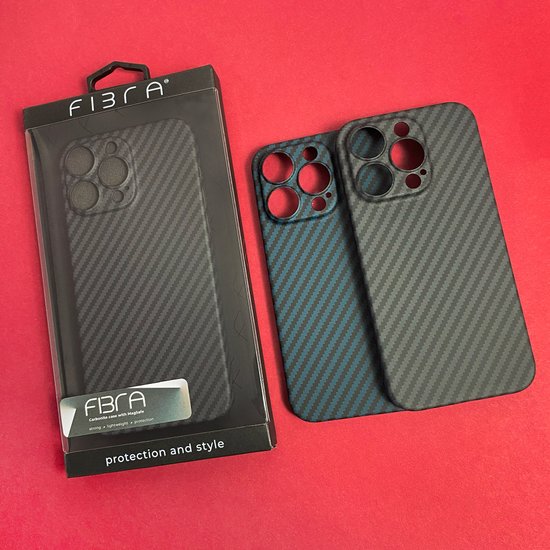 FIBRA Carbonite case with MagSafe iPhone 12 Pro