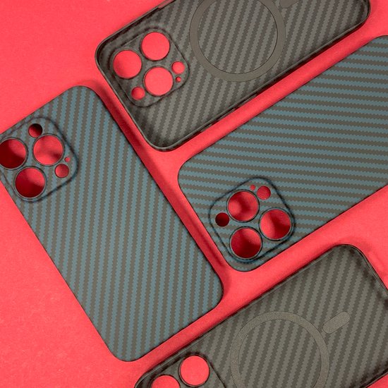 FIBRA Carbonite case with MagSafe iPhone 12 Pro