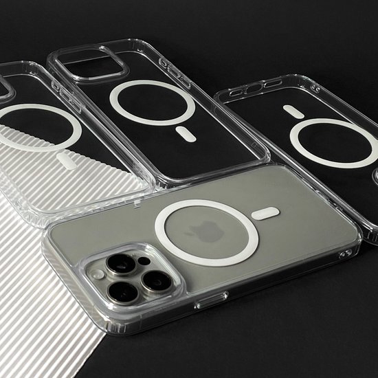 FIBRA Crystal Сase with MagSafe iPhone 13