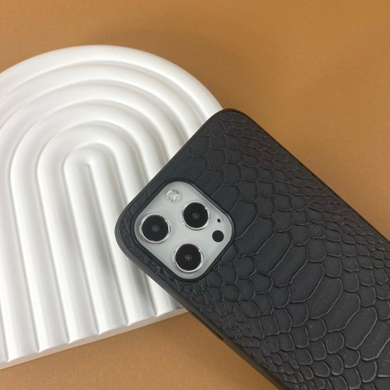 FIBRA Python case iPhone 12 Pro Max
