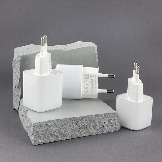 WIWU СЗУ Wi-U016 Jello 20W PD Gan Fast Charger