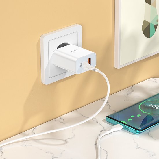 СЗУ Hoco C97A PD20W+QC3.0 charger(EU)